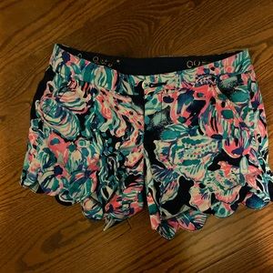 Lilly Pulitzer buttercup short